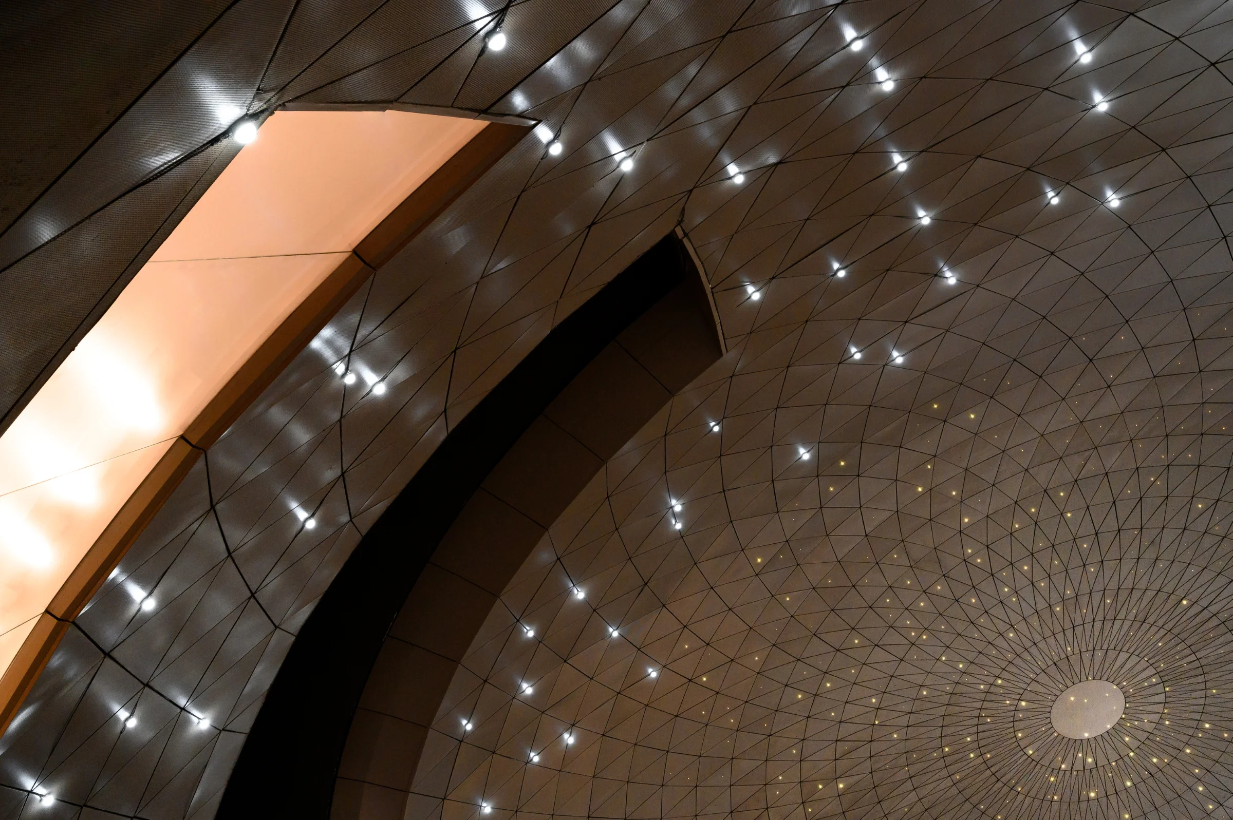 Istanbul #03 — Extraits, Noé Jobin, Photographie architecturale minimaliste